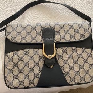 Authentic Gucci bag in great condition